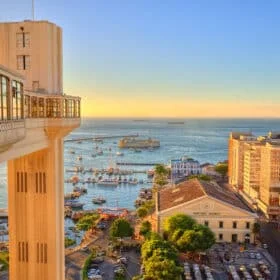 Foto do Elevador Lacerda e Mercado Modelo