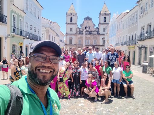 Jorge de Boa, em Tuor no centro histórico de Salvador - Bahia